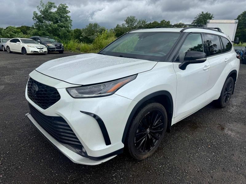 63364196 :رقم المزاد ، 5TDKDRBH5RS571787 vin ، 2024 Toyota Highlander مزاد بيع