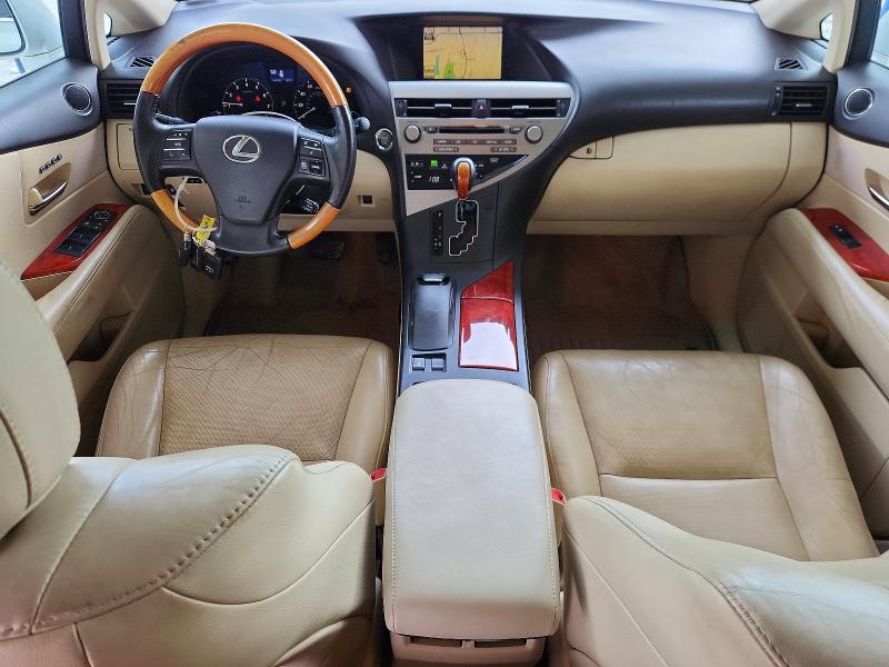60984696 :رقم المزاد ، 2T2ZK1BA1BC052822 vin ، 2011 Lexus Rx مزاد بيع