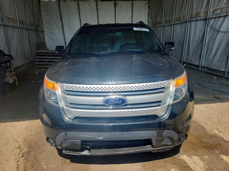 58576986 :رقم المزاد ، 1FM5K8D87DGC74240 vin ، 2013 Ford Explorer مزاد بيع
