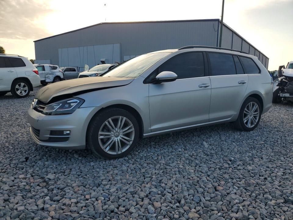 62232486 :رقم المزاد ، 3VWCA7AU3FM506221 vin ، 2015 Volkswagen Golf Sportwagen مزاد بيع