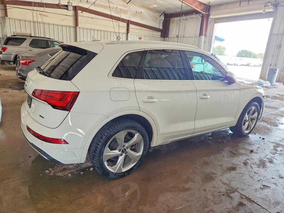 Продажа на аукционе авто 2021 Audi Q5, vin: WA1BAAFY4M2131347, номер лота: 61178646