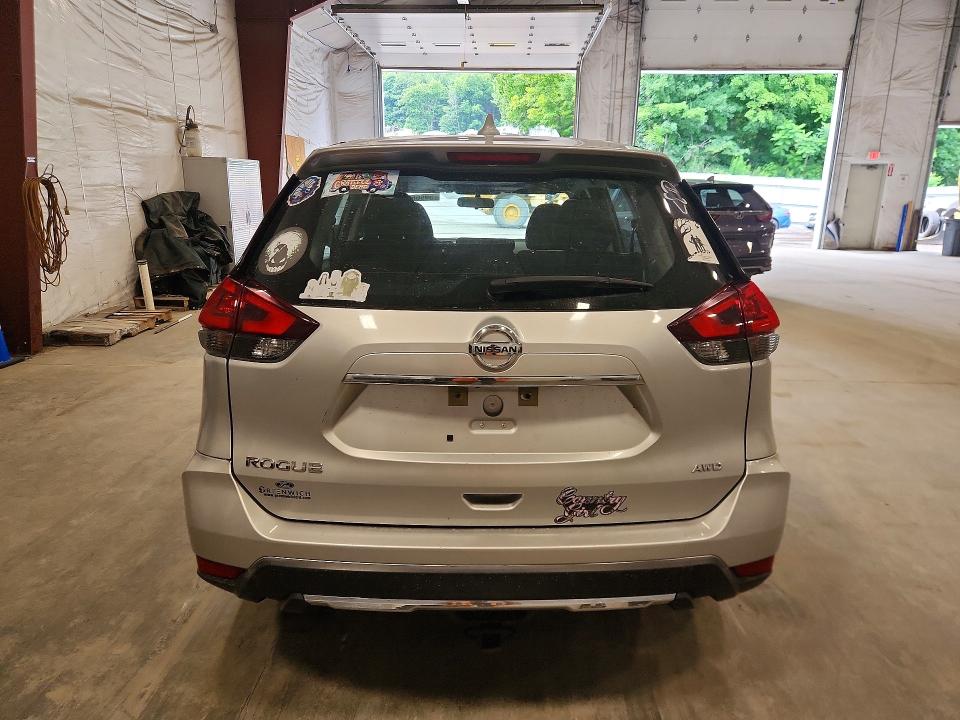 Aukcja sprzedaży 2018 Nissan Rogue, vin: KNMAT2MV4JP553952, numer aukcji: 59966386