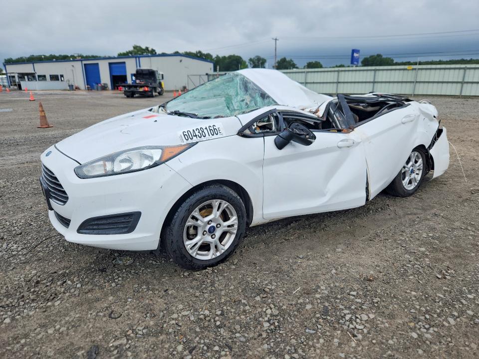 60438166 :رقم المزاد ، 3FADP4BJ5EM131316 vin ، 2014 Ford Fiesta مزاد بيع