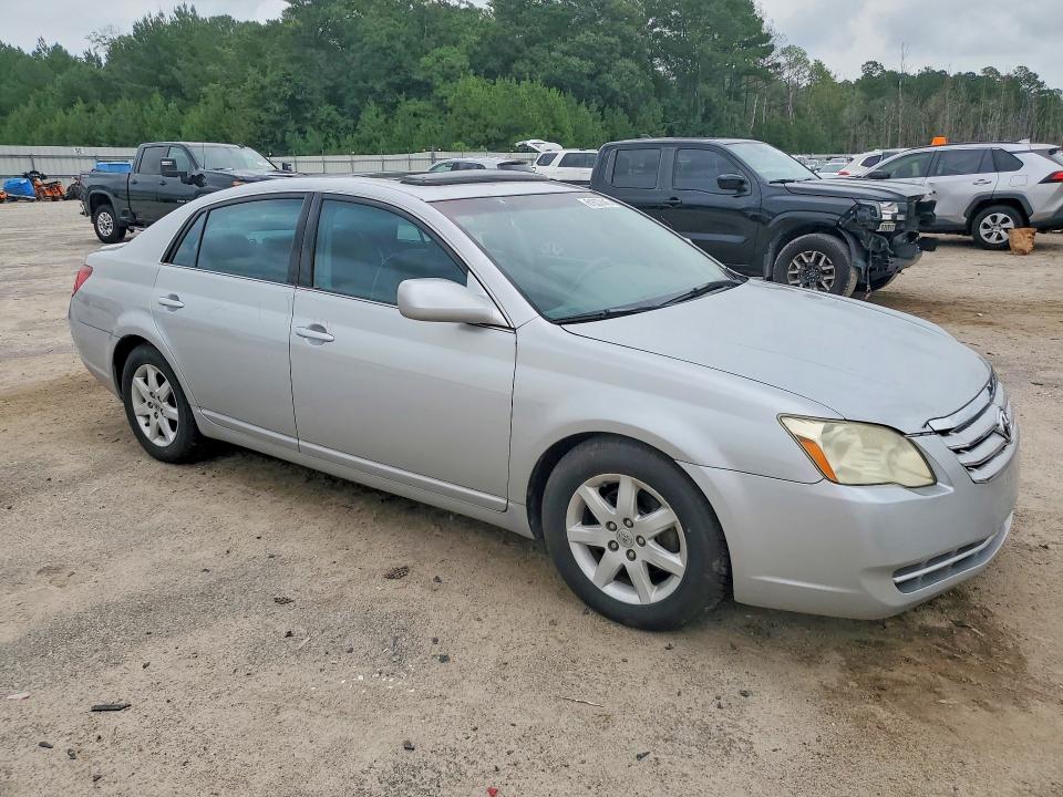 2007 Toyota Avalon მანქანა იყიდება აუქციონზე, vin: 4T1BK36B07U169298, აუქციონის ნომერი: 61637446