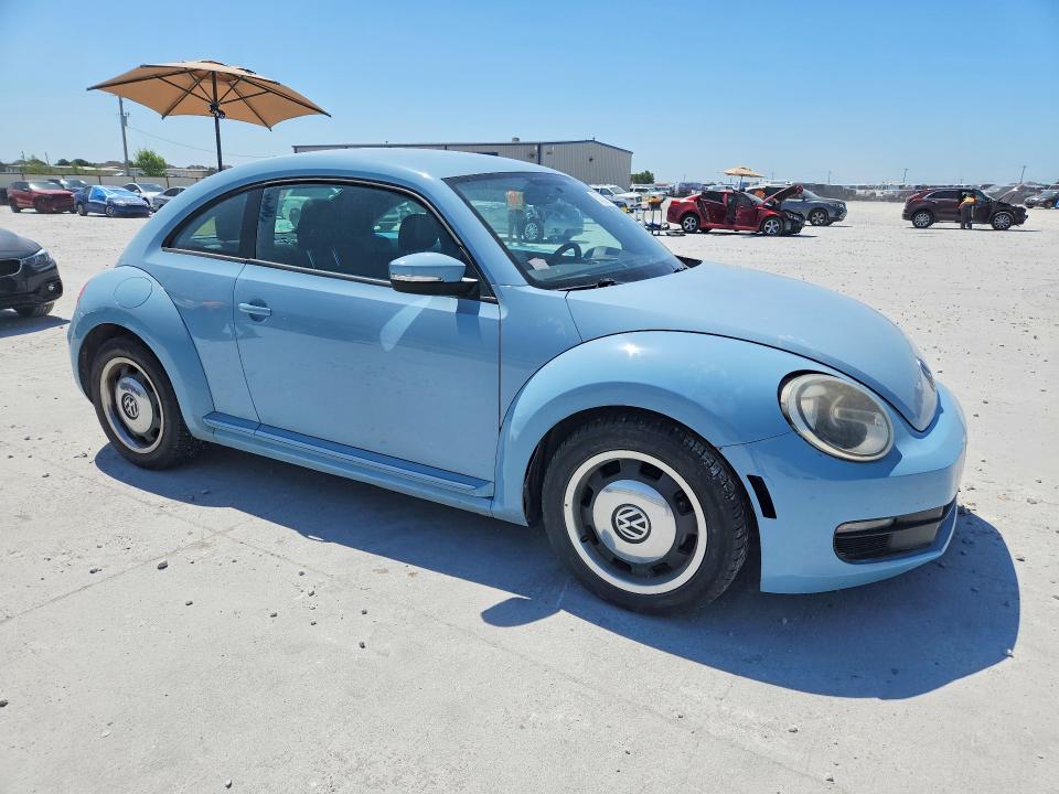 60232896 :رقم المزاد ، 3VWJX7AT3CM617179 vin ، 2012 Volkswagen Beetle مزاد بيع