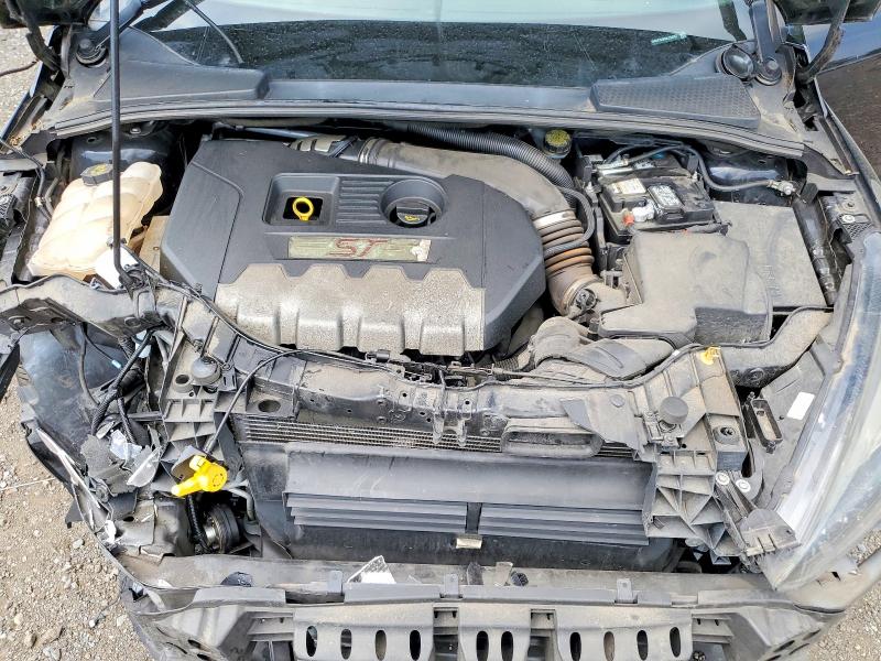60854736 :رقم المزاد ، 1FADP3L99GL224357 vin ، 2016 Ford Focus مزاد بيع