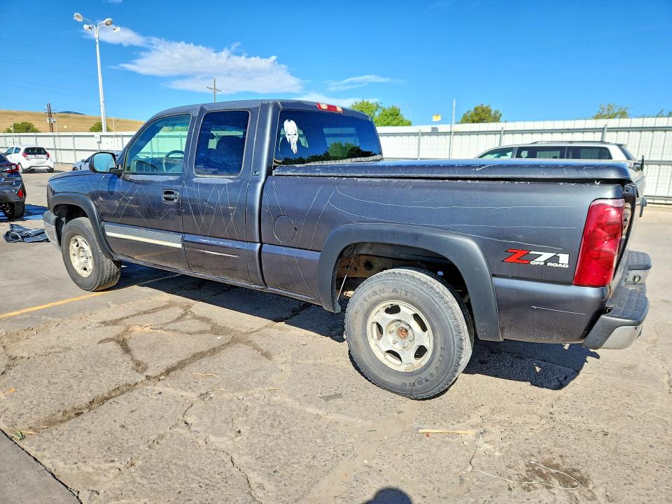 60075106 :رقم المزاد ، 2GCEK19T131176177 vin ، 2003 Chevrolet Silverado مزاد بيع