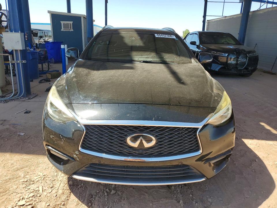 60452306 :رقم المزاد ، SJKCH5CPXJA054135 vin ، 2018 Infiniti Qx30 مزاد بيع