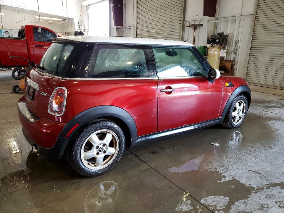 Продажа на аукционе авто 2009 Mini Cooper, vin: WMWMF33519TU70314, номер лота: 61433426