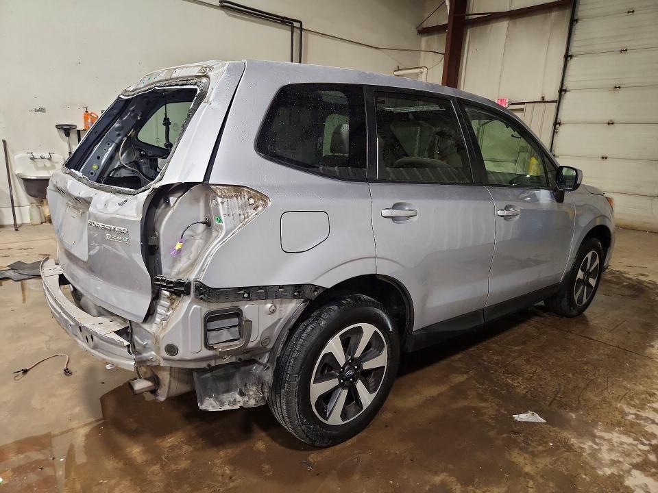 2017 Subaru Forester მანქანა იყიდება აუქციონზე, vin: JF2SJAEC5HH567821, აუქციონის ნომერი: 62138996