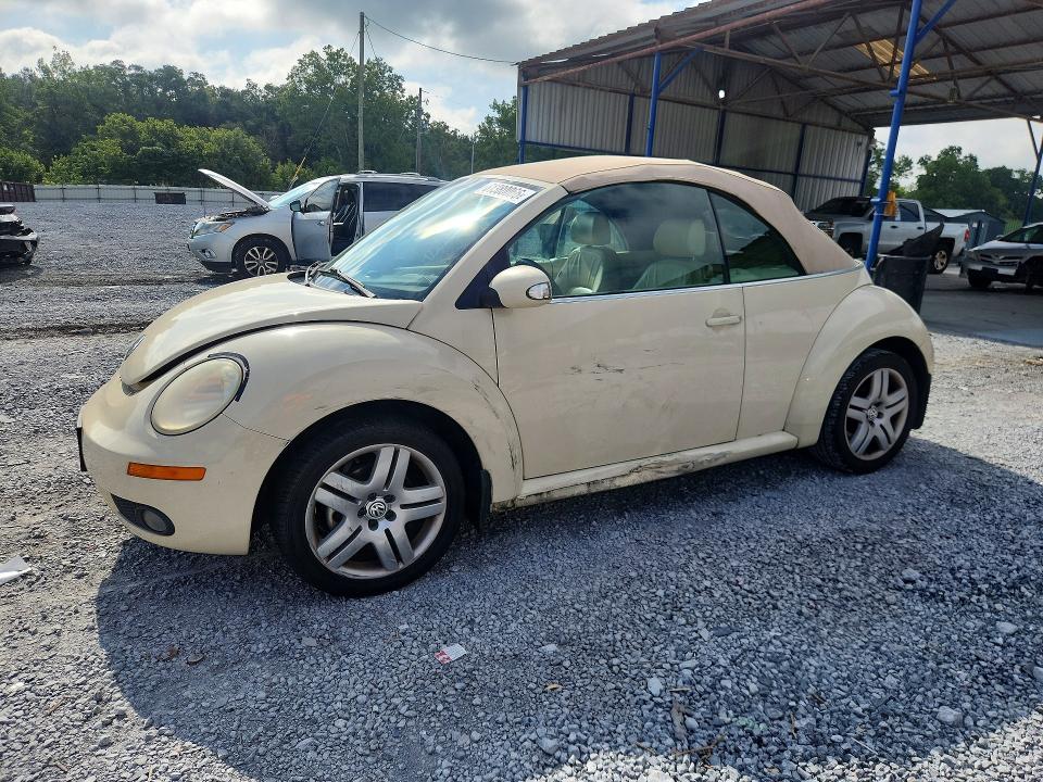 2006 Volkswagen New Beetle მანქანა იყიდება აუქციონზე, vin: 3VWSF31YX6M317526, აუქციონის ნომერი: 61380066