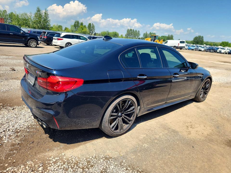 60444916 :رقم المزاد ، WBSJF0C53JB283101 vin ، 2018 Bmw M5 مزاد بيع
