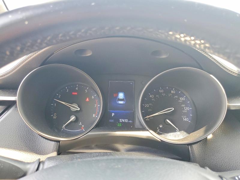 60774156 :رقم المزاد ، NMTKHMBX1JR054911 vin ، 2018 Toyota C-hr مزاد بيع