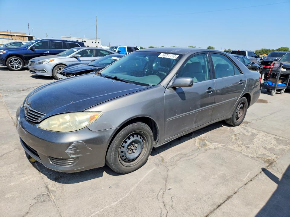 2006 Toyota Camry მანქანა იყიდება აუქციონზე, vin: 4T1BE32K56U679013, აუქციონის ნომერი: 63277736