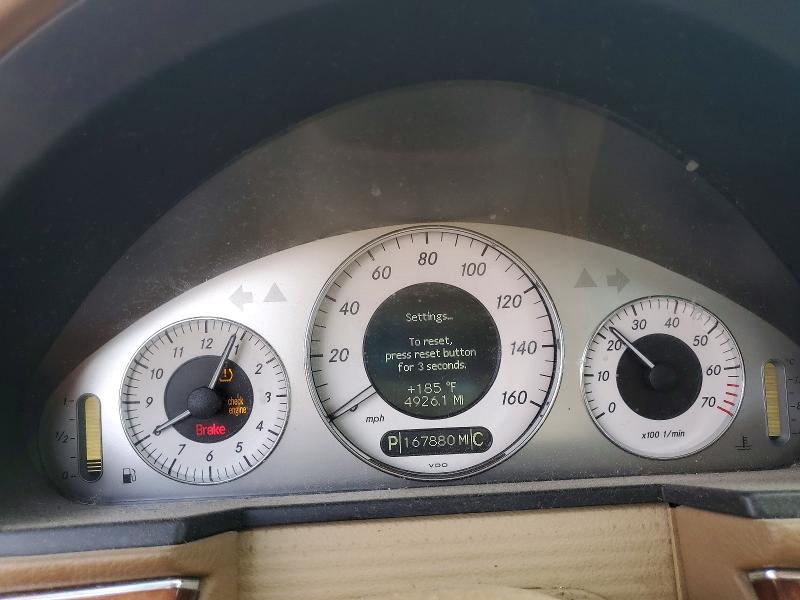 60256466 :رقم المزاد ، WDBUF87X18B307807 vin ، 2008 Mercedes-benz E مزاد بيع