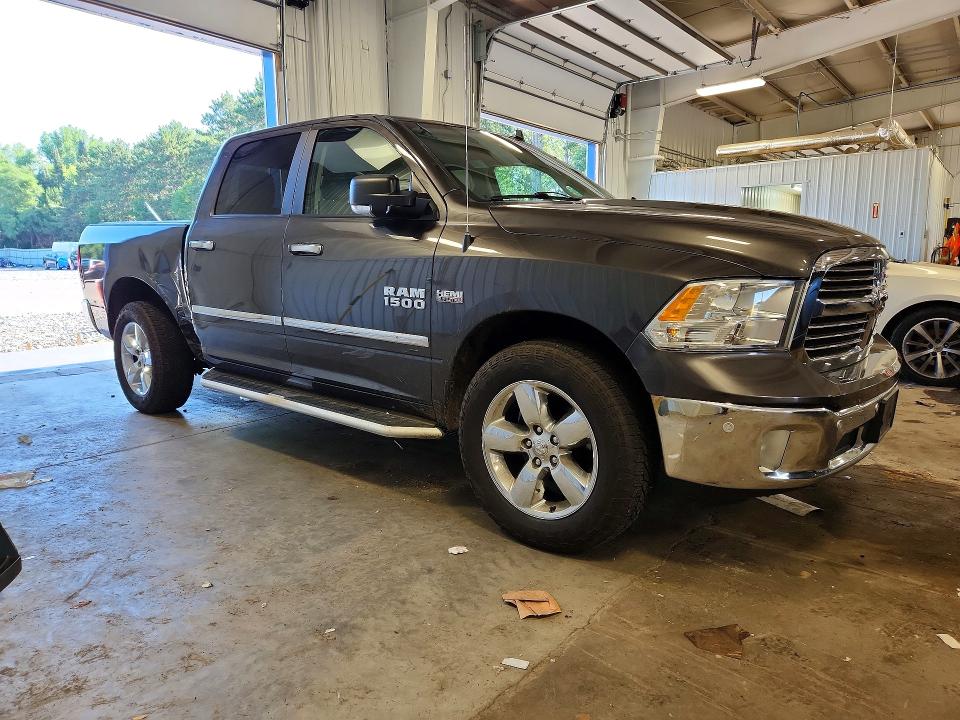 59779156 :رقم المزاد ، 3C6RR7LTXGG272516 vin ، 2016 Ram 1500 مزاد بيع