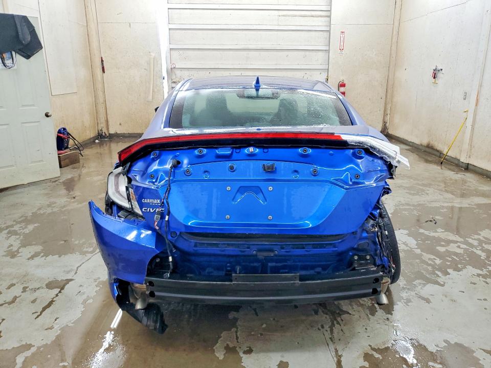 62614186 :رقم المزاد ، 2HGFC3B32HH358316 vin ، 2017 Honda Civic مزاد بيع