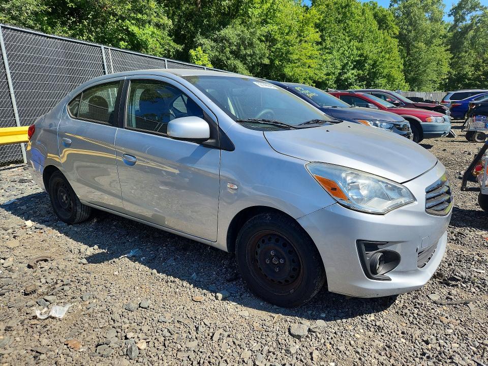 63148046 :رقم المزاد ، ML32F3FJ6JHF04800 vin ، 2018 Mitsubishi Mirage مزاد بيع