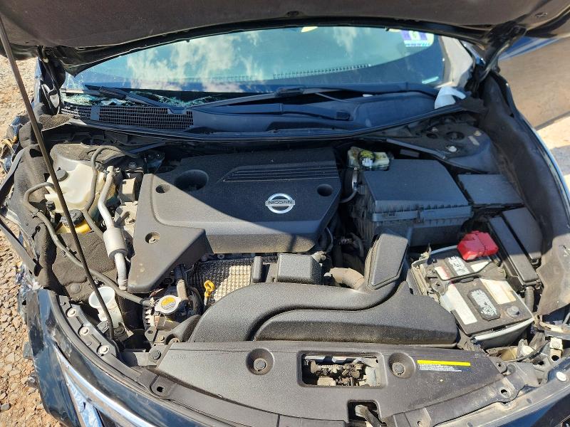 2015 Nissan Altima მანქანა იყიდება აუქციონზე, vin: 1N4AL3AP7FN304663, აუქციონის ნომერი: 60087466