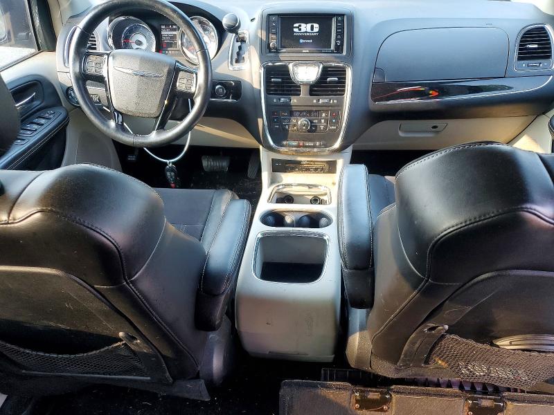 2014 Chrysler Town & Country მანქანა იყიდება აუქციონზე, vin: 2C4RC1CG1ER454459, აუქციონის ნომერი: 62116606