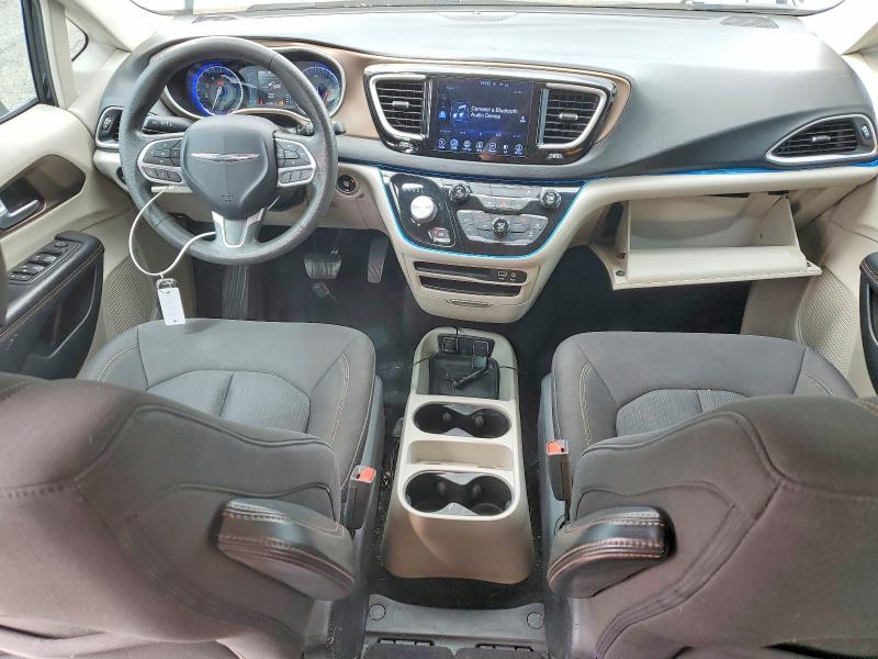 60717326 :رقم المزاد ، 2C4RC1DG1HR705015 vin ، 2017 Chrysler Pacifica مزاد بيع