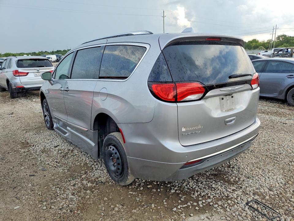 Продажа на аукционе авто 2017 Chrysler Pacifica, vin: 2C4RC1EG7HR739751, номер лота: 59830256