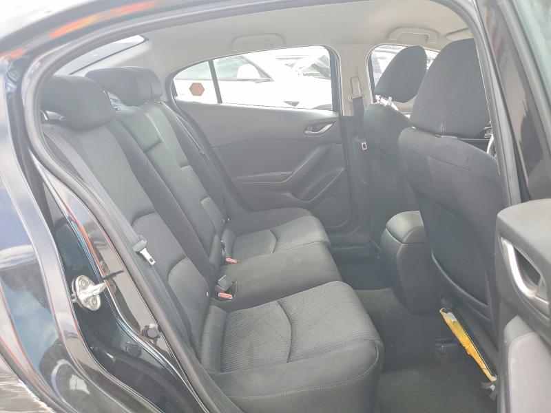 60686786 :رقم المزاد ، 3MZBM1U75GM305251 vin ، 2016 Mazda 3 مزاد بيع