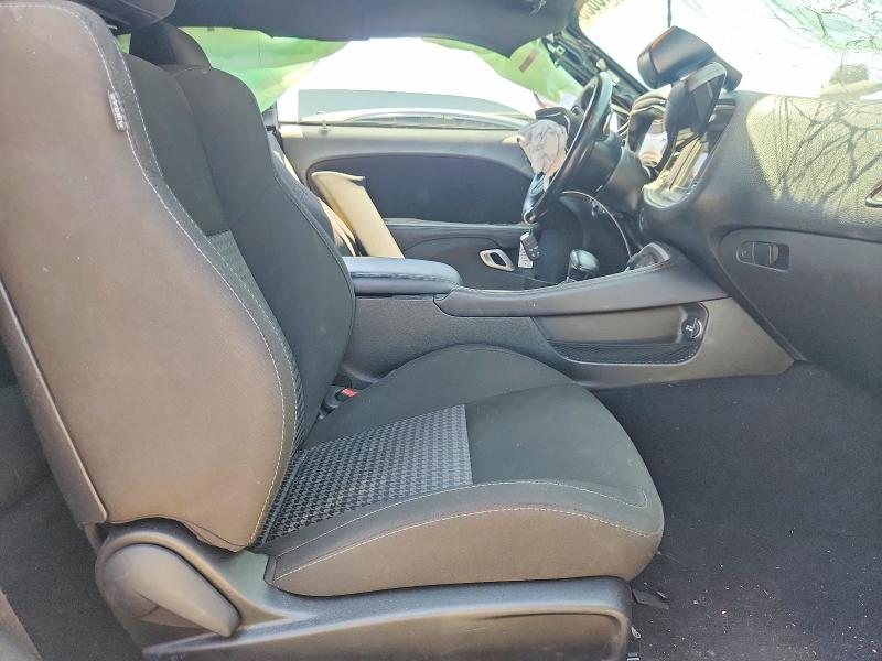 Продаж на аукціоні авто 2022 Dodge Challenger, vin: 2C3CDZBT3NH188131, номер лоту: 63248636