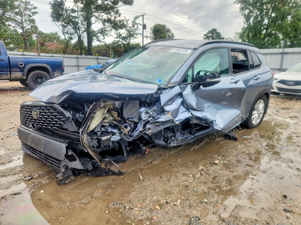 2024 Toyota Corolla Cross მანქანა იყიდება აუქციონზე, vin: 7MUBAABG8RV093971, აუქციონის ნომერი: 61982106