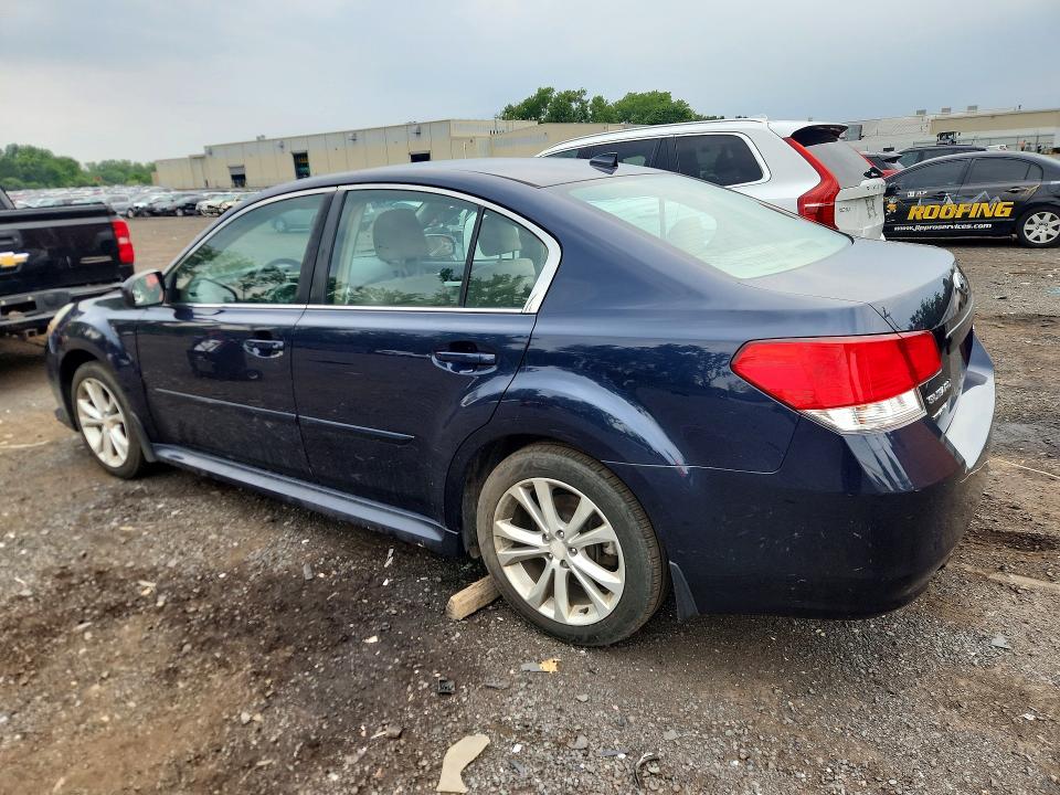 61556736 :رقم المزاد ، 4S3BMBC6XE3026457 vin ، 2014 Subaru Legacy مزاد بيع