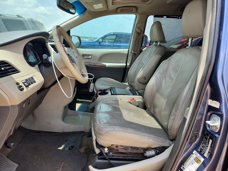 61746906 :رقم المزاد ، 5TDYK3DC7ES503595 vin ، 2014 Toyota Sienna مزاد بيع