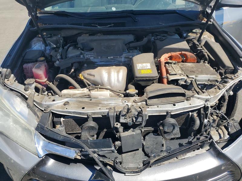 61957626 :رقم المزاد ، 4T1BD1FK8FU163374 vin ، 2015 Toyota Camry Hybrid مزاد بيع