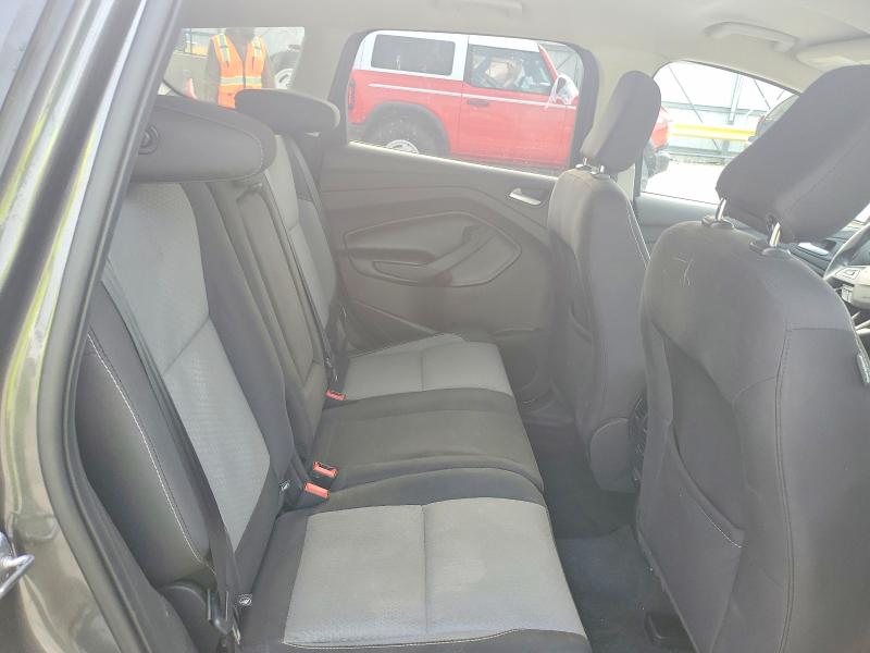 62304856 :رقم المزاد ، 1FMCU9GD6KUB23680 vin ، 2019 Ford Escape مزاد بيع