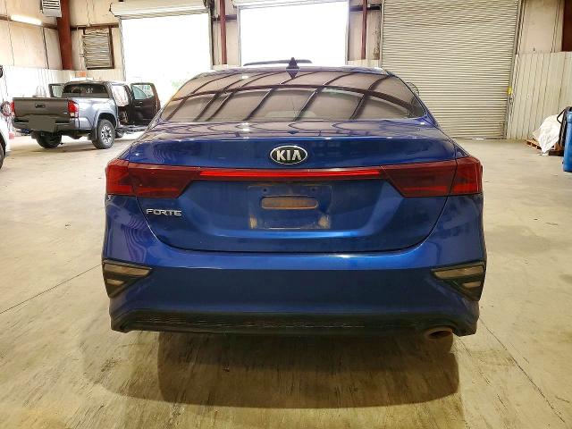 2020 Kia Forte მანქანა იყიდება აუქციონზე, vin: 3KPF24AD5LE248219, აუქციონის ნომერი: 61516206