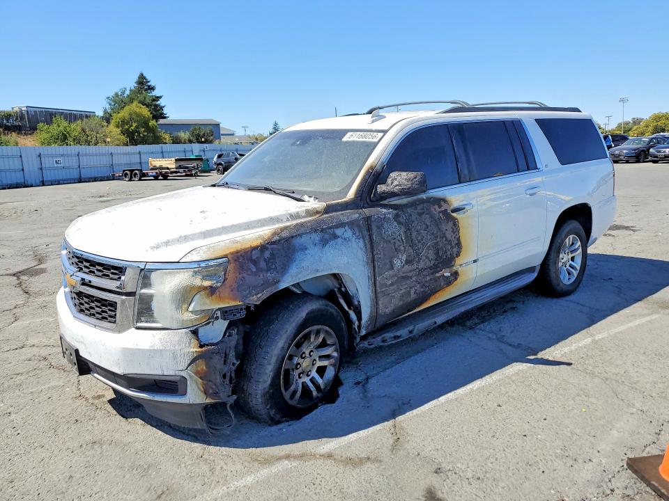 Продажа на аукционе авто 2015 Chevrolet Suburban, vin: 1GNSCJKC1FR639836, номер лота: 61168056