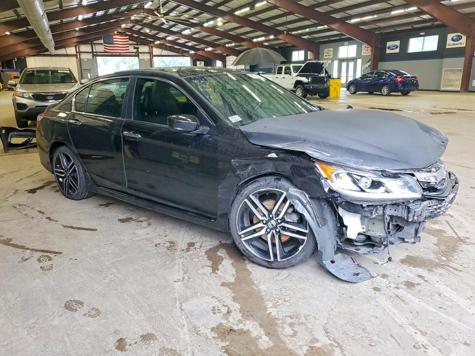 60058856 :رقم المزاد ، 1HGCR2F5XHA039283 vin ، 2017 Honda Accord مزاد بيع
