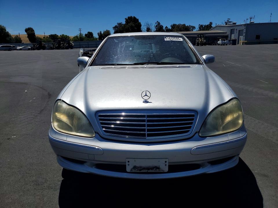 61633506 :رقم المزاد ، WDBNG75JX1A207906 vin ، 2001 Mercedes-benz S مزاد بيع