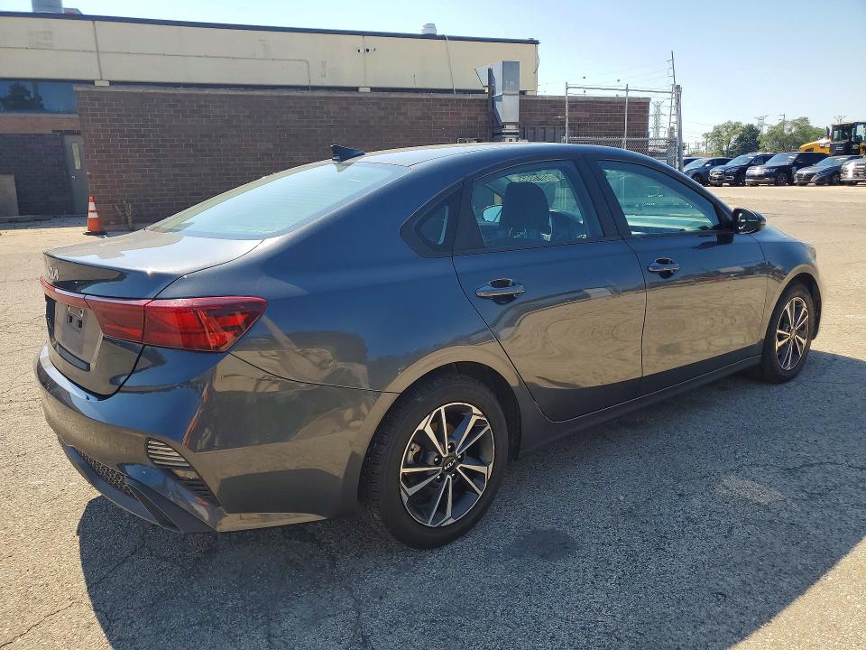 60878866 :رقم المزاد ، 3KPF24AD6RE763707 vin ، 2024 Kia Forte مزاد بيع