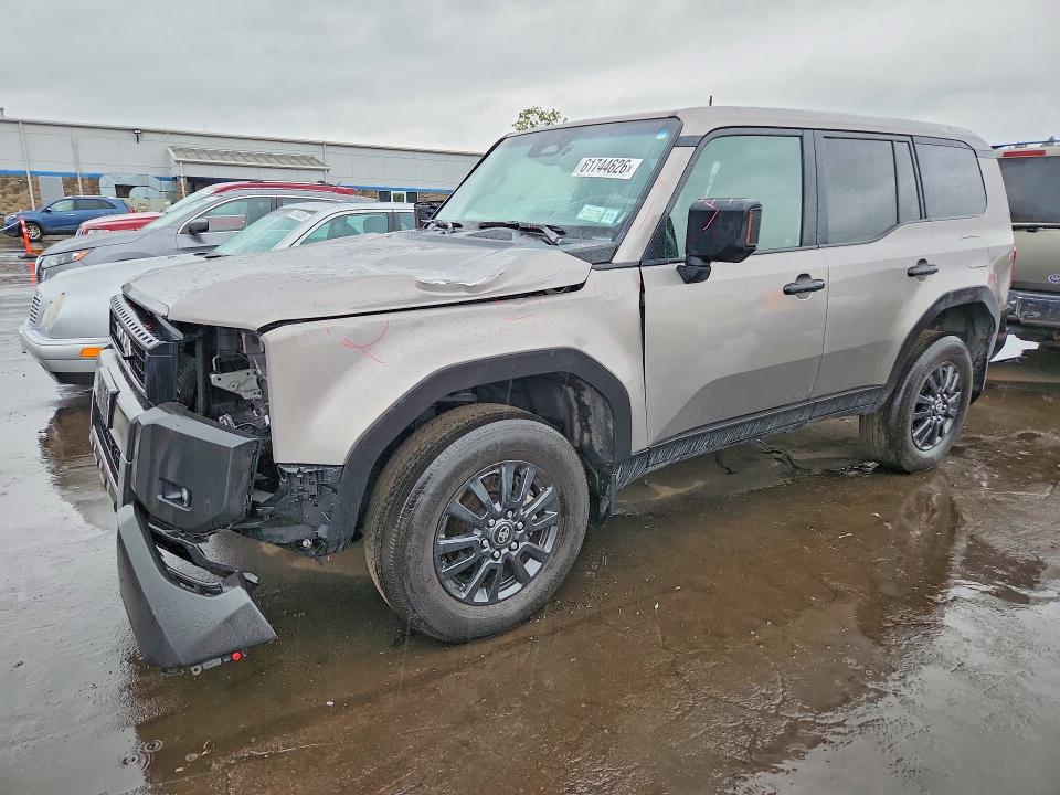 2024 Toyota Land Cruiser მანქანა იყიდება აუქციონზე, vin: JTEABFAJ6RK014880, აუქციონის ნომერი: 61744626