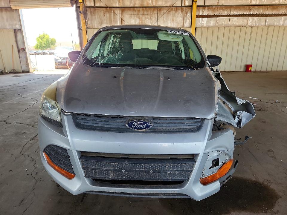 61125926 :رقم المزاد ، 1FMCU0F70FUC80201 vin ، 2015 Ford Escape مزاد بيع