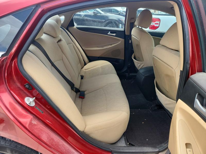61215346 :رقم المزاد ، 5NPEB4AC0DH608352 vin ، 2013 Hyundai Sonata مزاد بيع