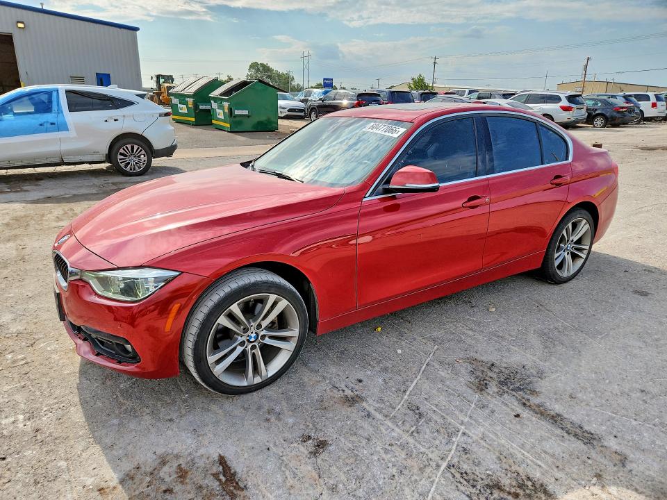 60477066 :رقم المزاد ، WBA8B9C33HK885119 vin ، 2017 Bmw 330 مزاد بيع
