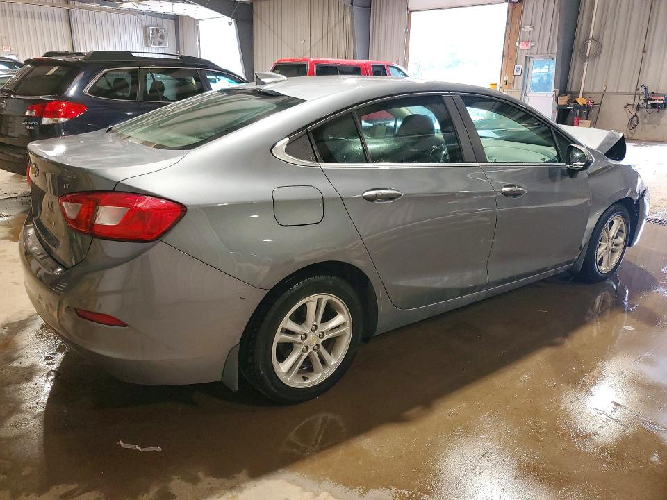 Продажа на аукционе авто 2018 Chevrolet Cruze, vin: 1G1BE5SM8J7201816, номер лота: 58894146