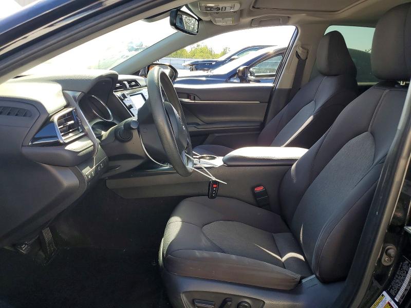 85968135 :رقم المزاد ، 4T1L11AK4LU870794 vin ، 2020 Toyota Camry مزاد بيع