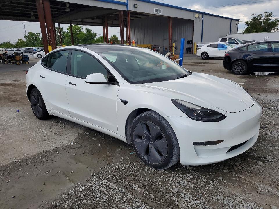 Продажа на аукционе авто 2023 Tesla Model 3, vin: 5YJ3E1EAXPF385844, номер лота: 59614126