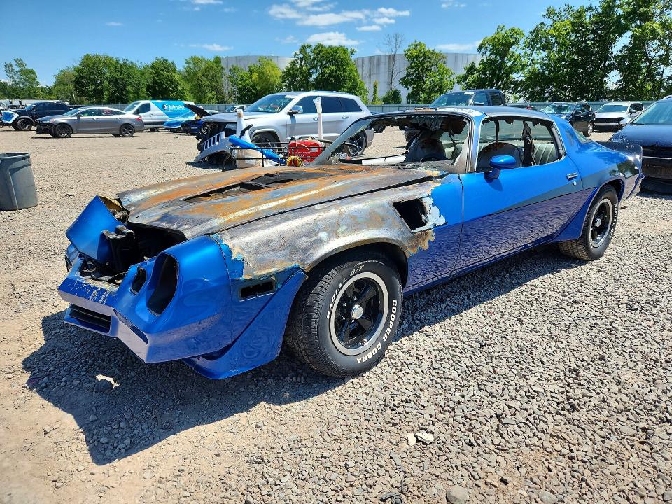 1981 Chevrolet Camaro მანქანა იყიდება აუქციონზე, vin: 1G1AP87L6BN107986, აუქციონის ნომერი: 61935416