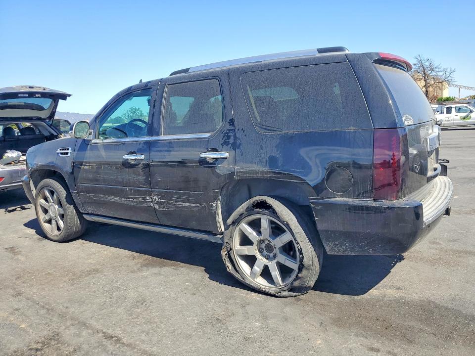 59883946 :رقم المزاد ، 1GYFK63868R110755 vin ، 2008 Cadillac Escalade مزاد بيع