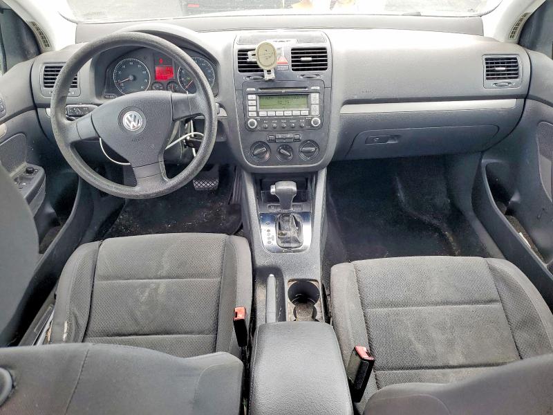 2009 Volkswagen Rabbit მანქანა იყიდება აუქციონზე, vin: WVWDB71K49W138591, აუქციონის ნომერი: 61904536