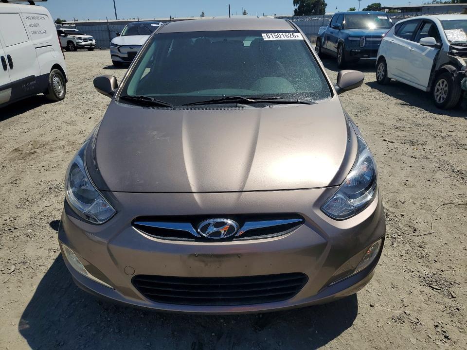 2012 Hyundai Accent მანქანა იყიდება აუქციონზე, vin: KMHCU5AE1CU017665, აუქციონის ნომერი: 61501626