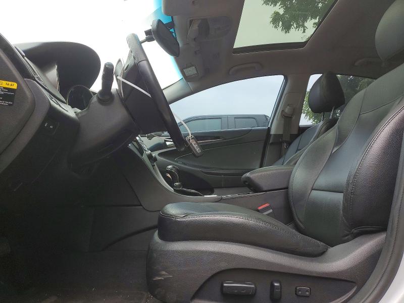 56631376 :رقم المزاد ، 5NPEC4AB1DH690743 vin ، 2013 Hyundai Sonata مزاد بيع